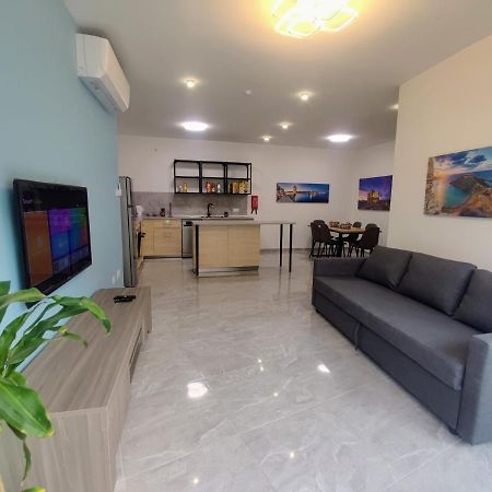 Deggies Apartments - Spacious, Modern Apartment! Naxxar Exteriér fotografie