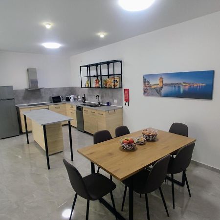Deggies Apartments - Spacious, Modern Apartment! Naxxar Exteriér fotografie
