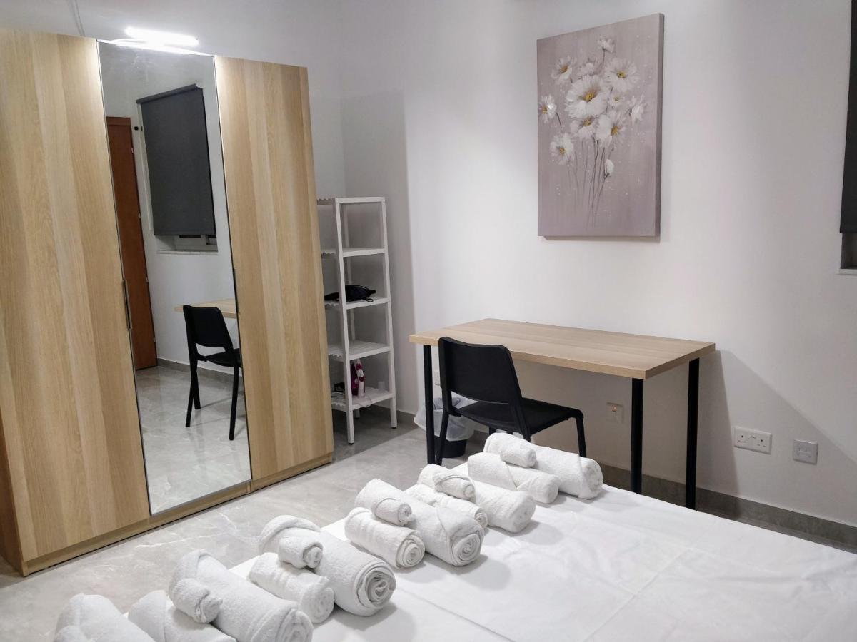 Deggies Apartments - Spacious, Modern Apartment! Naxxar Exteriér fotografie
