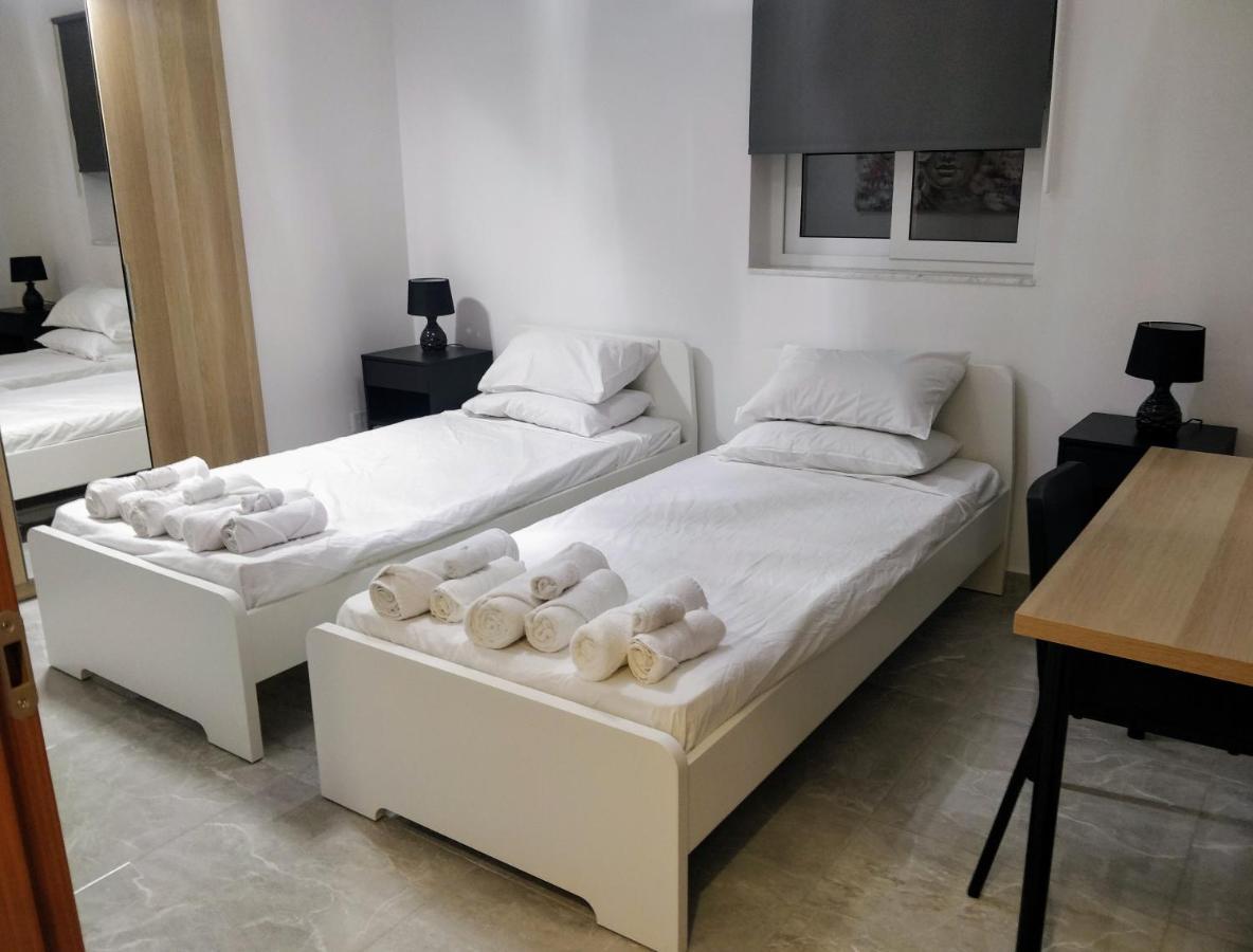 Deggies Apartments - Spacious, Modern Apartment! Naxxar Exteriér fotografie